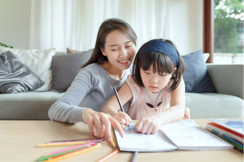 Chứng chỉ Cambridge Movers là gì? Cấu trúc đề thi, cách đăng ký thi Movers 4 hoc-cambrdige-movers-giup-tre-phat-trien-tu-duy-TDPIELTS
