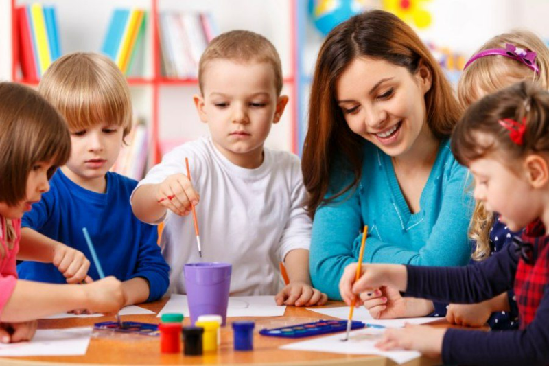 Cho con học tiếng Anh bắt đầu từ đâu? Những điều ba mẹ cần lưu ý khi dạy trẻ 2 Điều cần chuẩn bị trước khi cho trẻ học tiếng Anh