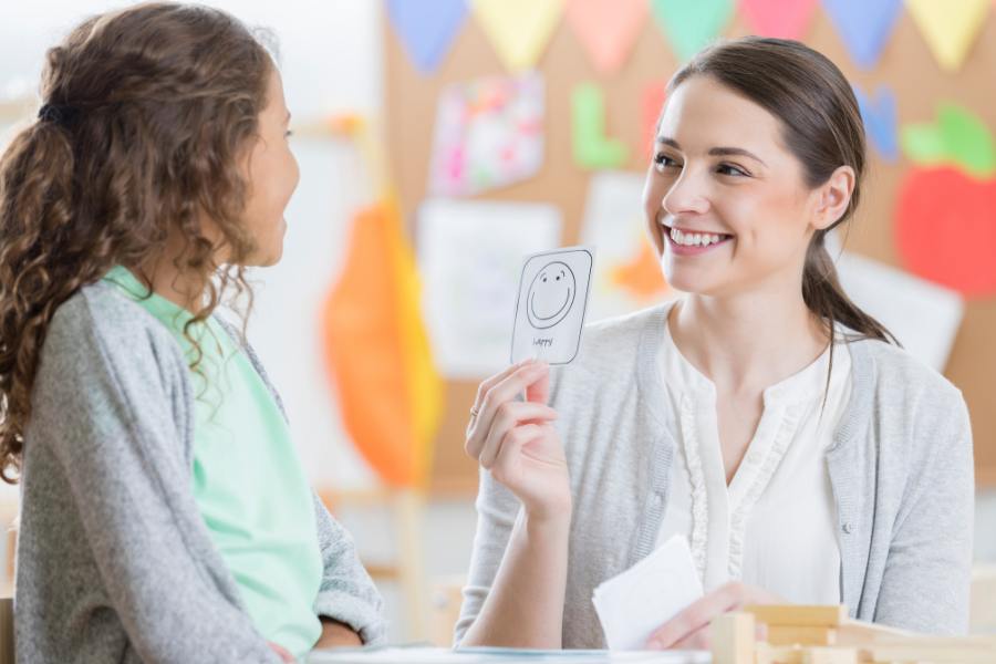 Học tiếng Anh qua phương pháp Flashcard là gì?