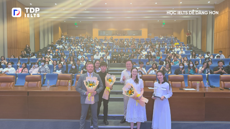 TALKSHOW TDP IELTS: PHUƠNG PHÁP CẢI THIỆN CÁC KỸ NĂNG TRONG IELTS 25 IMG 3624 scaled 1